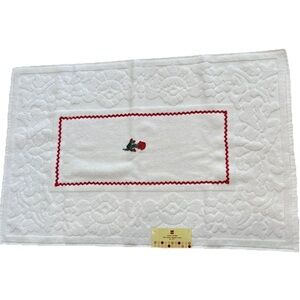 Espalma Jardin Red rose appliqué bath mat-all cotton-20”x31”-ric-rack embellish‎